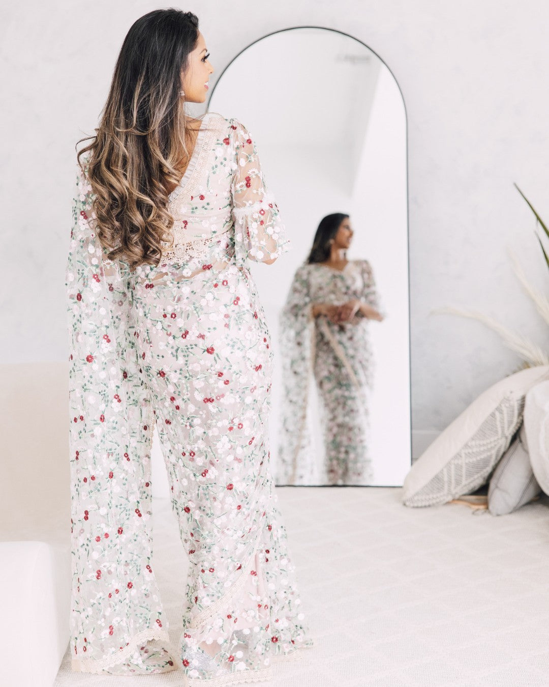 How to Style a Saree in 5 Easy Ways