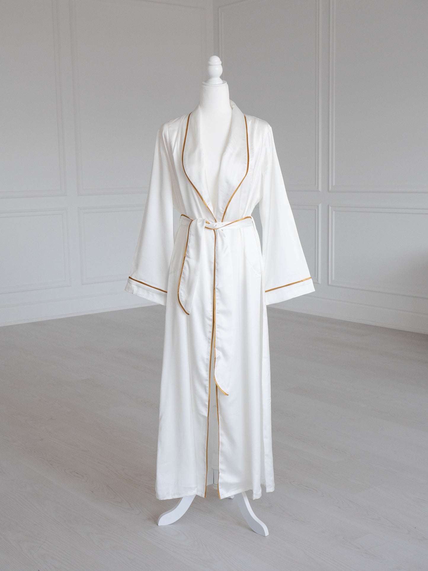 Comfy silk robe