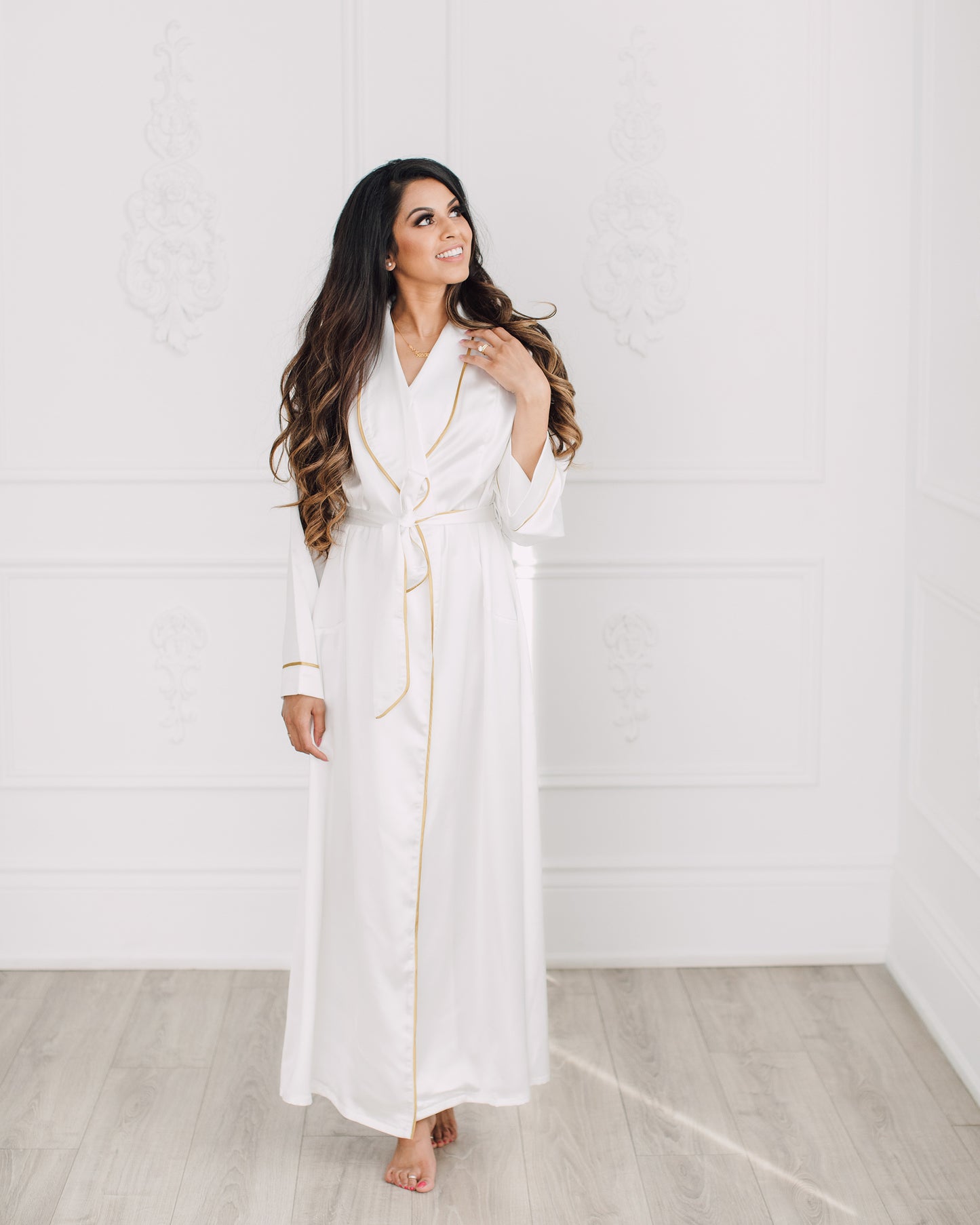 Imperfect Silhouette Robe